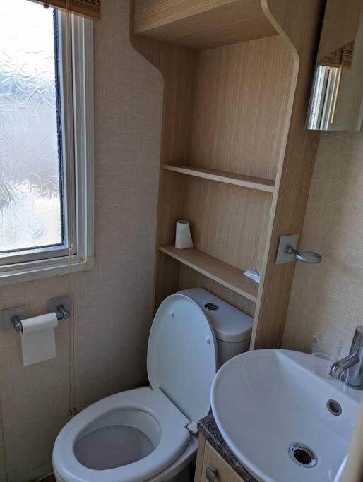 6 Berth Holiday Home On Ocean Edge Near Morecambe Heysham Kültér fotó